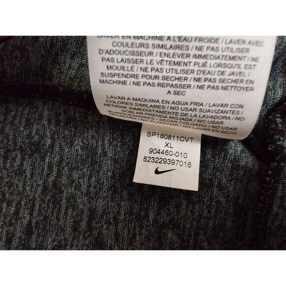 Nike Women's XL Dri-Fit Studio Cut Out Gray Tank Top Active Running Gym EUC - Picture 9 of 10